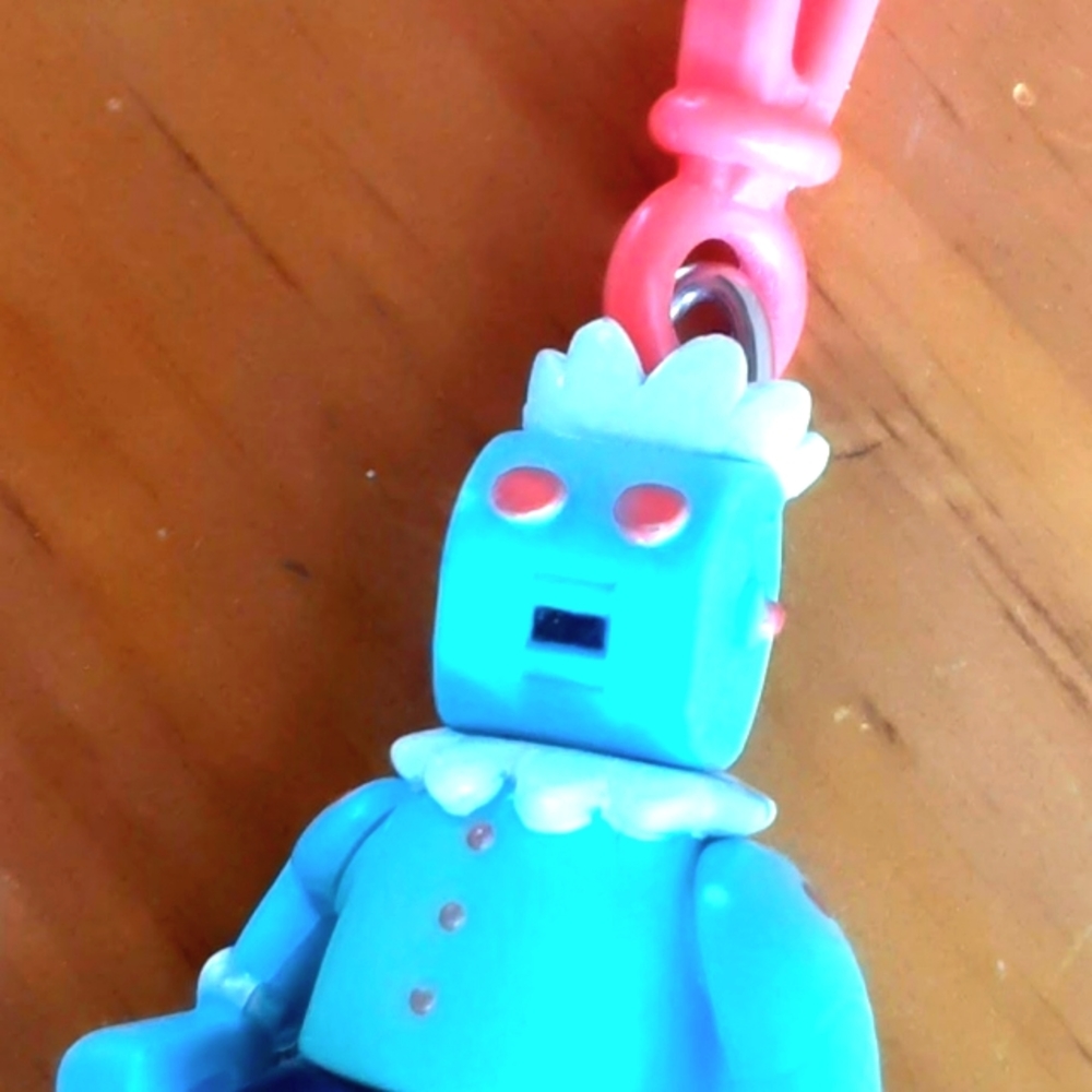 The Jetson's Maid Rosie Jacket/Backpack Pull